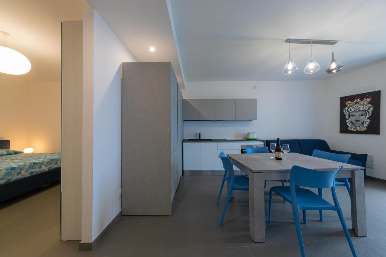 צ'פאלו Suite Bordonaro Luxury Apartments מראה חיצוני תמונה